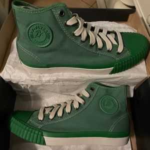 PF Flyers - Brand New in Box size 8.5